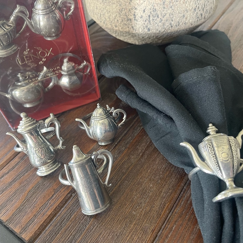 Lenox Silver Coffee & Tea Napkin Ring  Set of 8